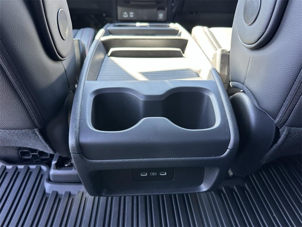 new 2025 Honda Odyssey car, priced at $41,420