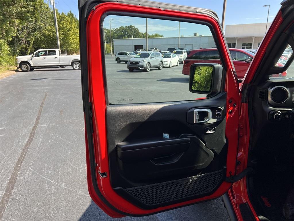 used 2021 Jeep Wrangler Unlimited car, priced at $26,750