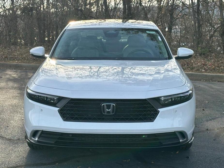 new 2025 Honda Accord Hybrid car, priced at $38,600