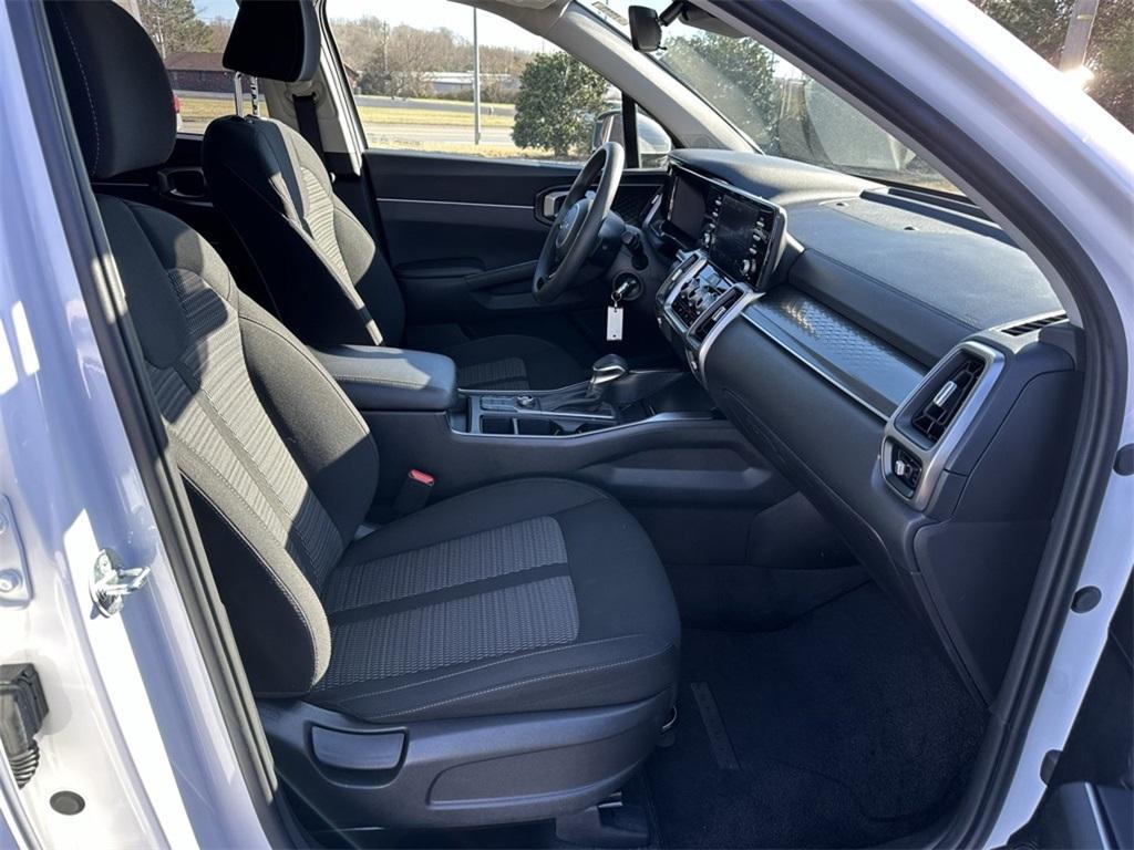 used 2023 Kia Sorento car, priced at $23,750