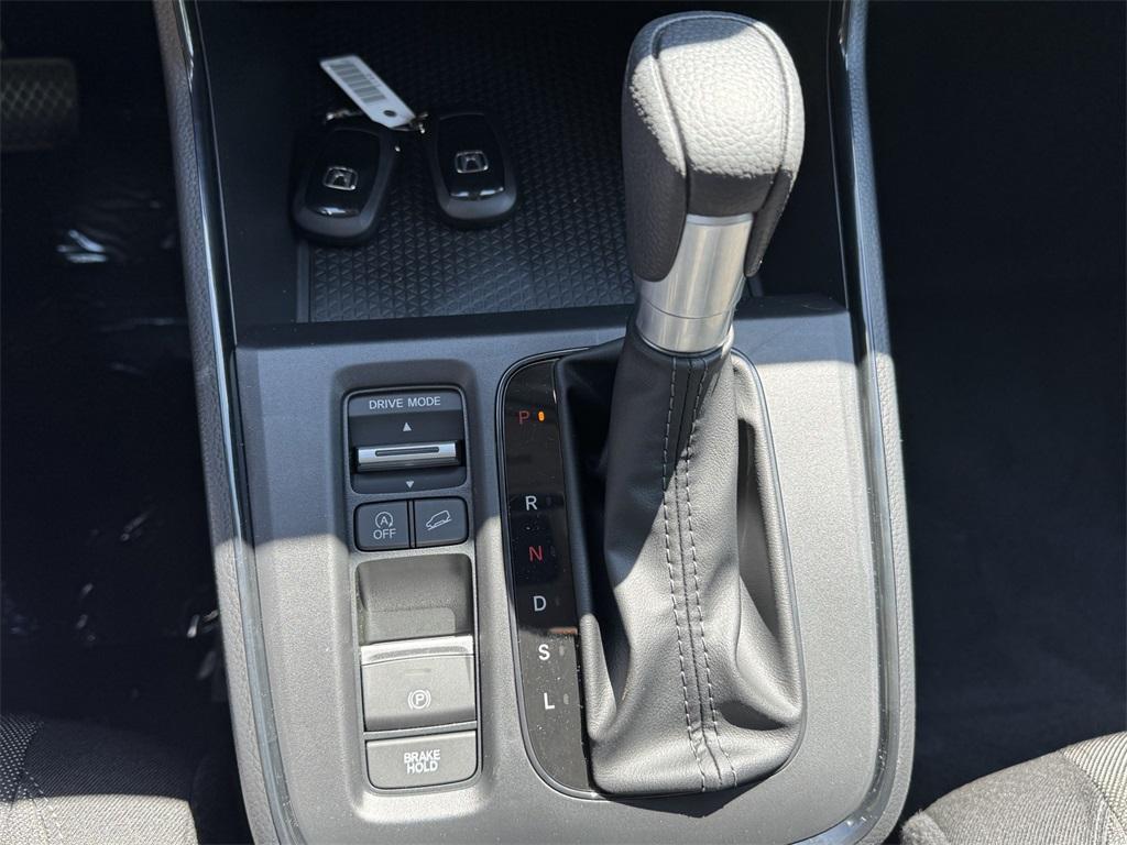 new 2025 Honda CR-V car, priced at $29,450
