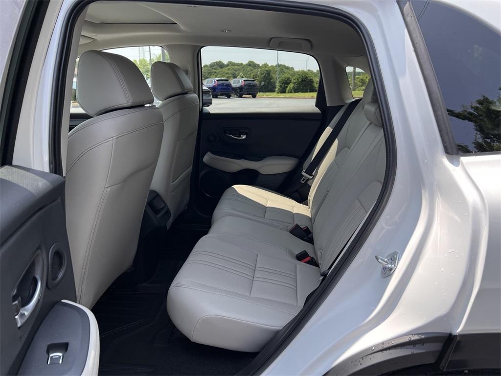 new 2025 Honda HR-V car, priced at $29,350
