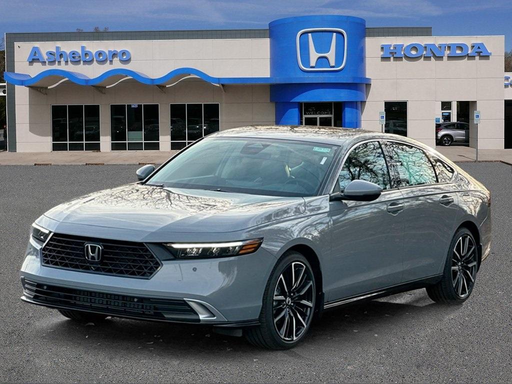 new 2025 Honda Accord Hybrid car, priced at $37,600