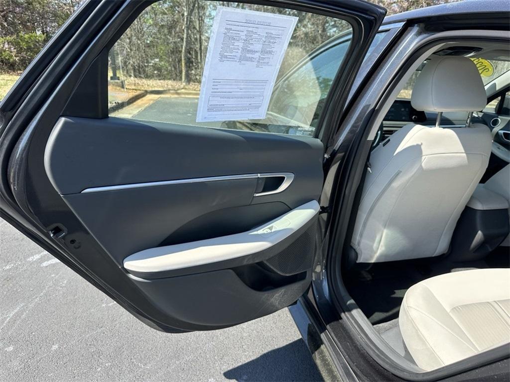 used 2022 Hyundai Sonata car, priced at $21,250