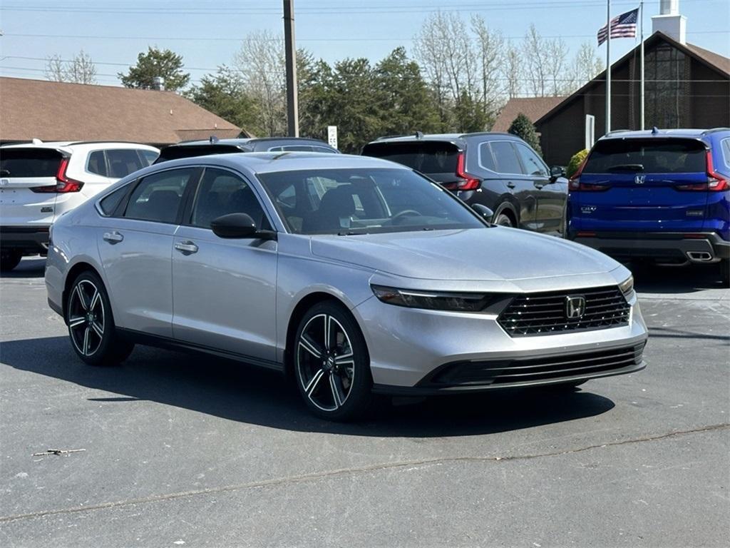 new 2025 Honda Accord Hybrid car, priced at $32,305