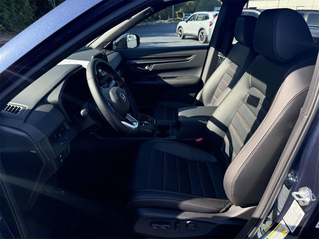 new 2025 Honda CR-V Hybrid car, priced at $37,200