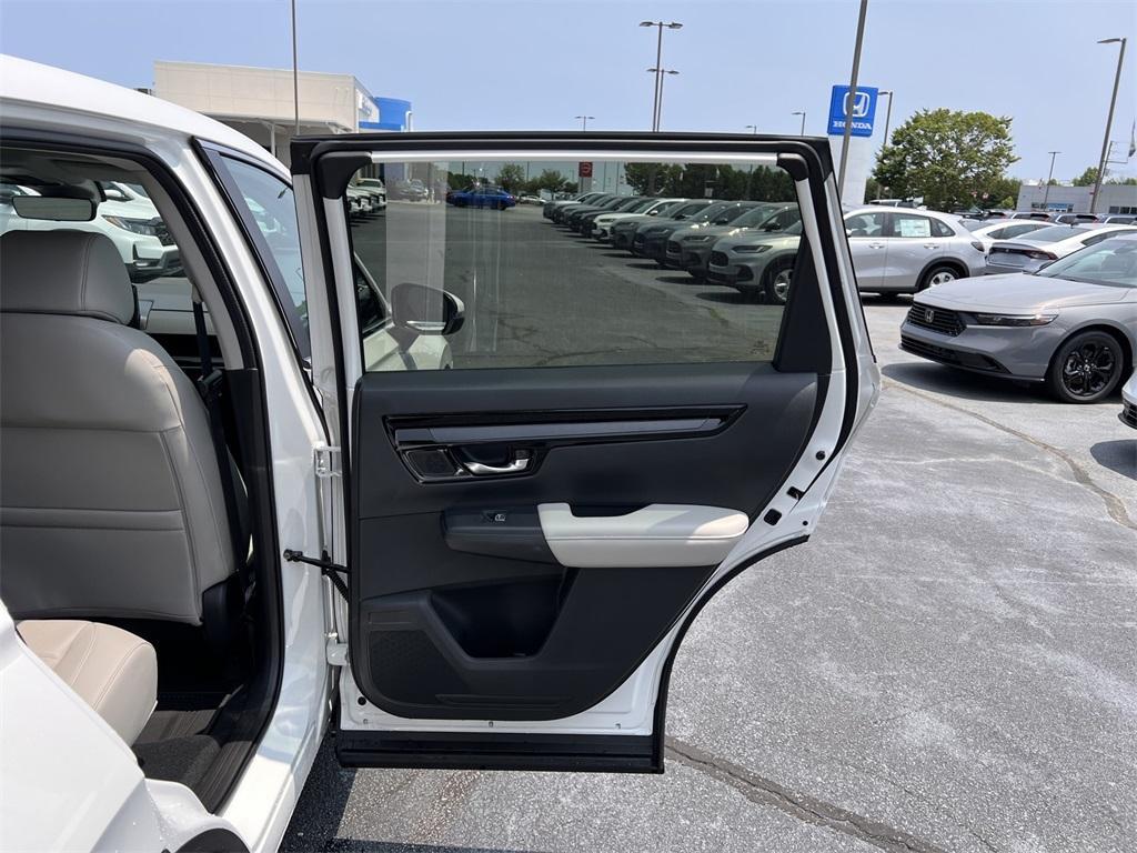 new 2025 Honda CR-V car, priced at $35,850