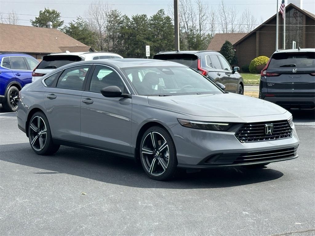 new 2025 Honda Accord Hybrid car, priced at $32,760