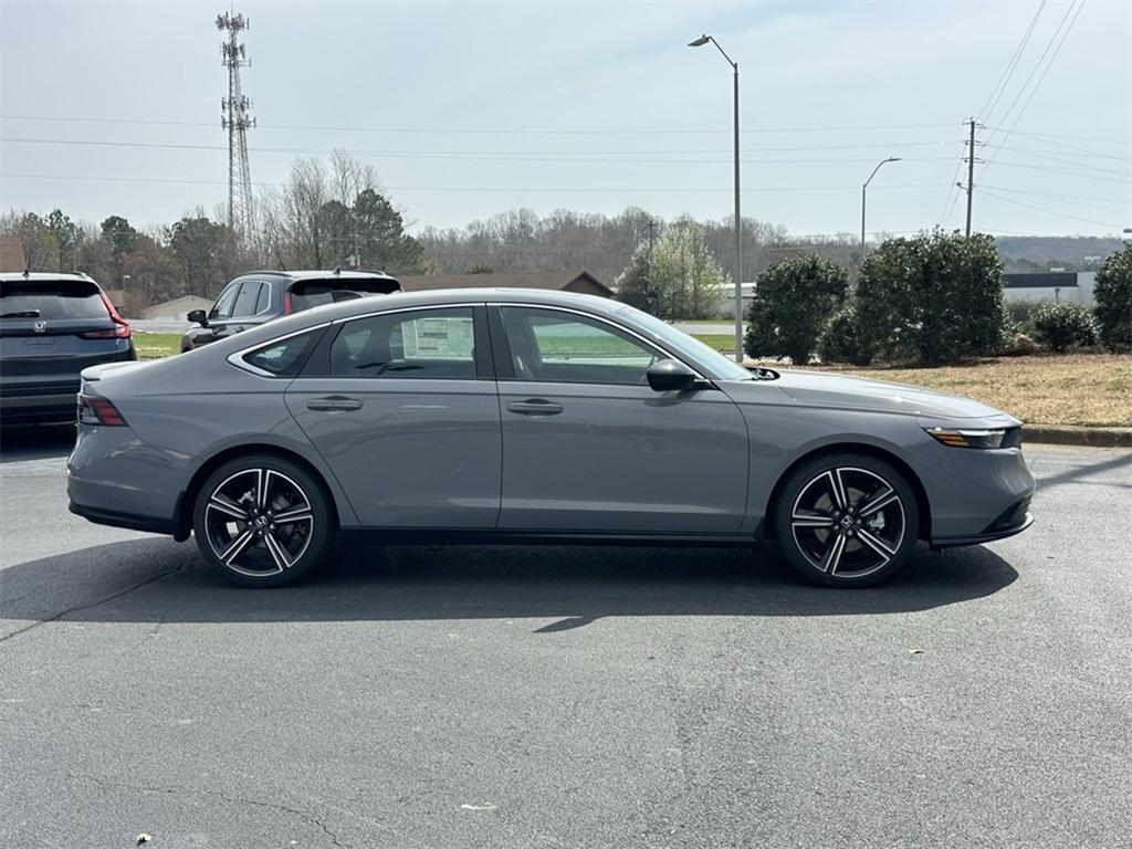 new 2025 Honda Accord Hybrid car, priced at $32,760