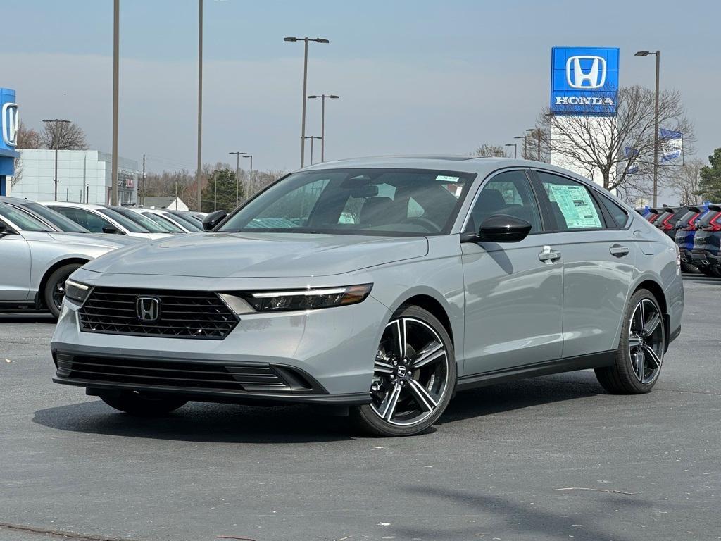 new 2025 Honda Accord Hybrid car, priced at $32,760