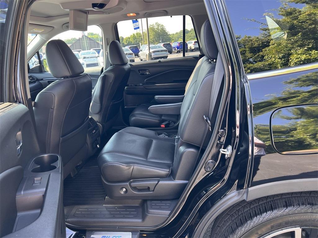 used 2020 Honda Pilot car, priced at $29,000
