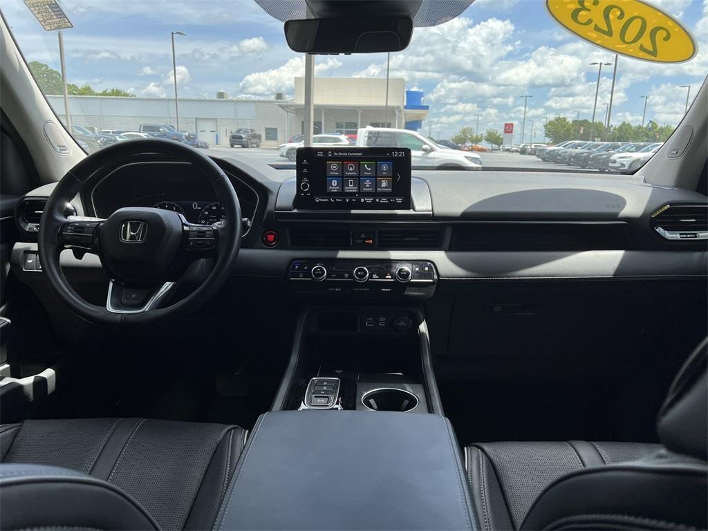 used 2023 Honda Pilot car, priced at $44,000