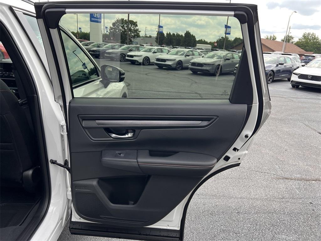 new 2026 Honda CR-V Hybrid car, priced at $35,480