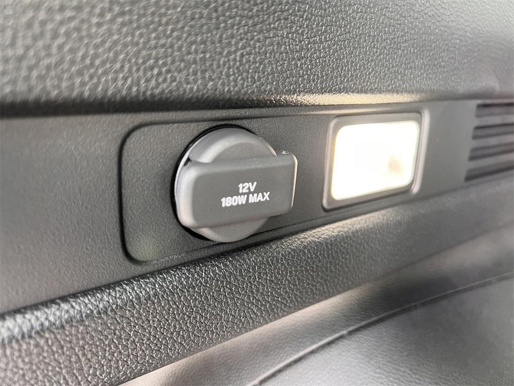 new 2026 Honda CR-V Hybrid car, priced at $38,575