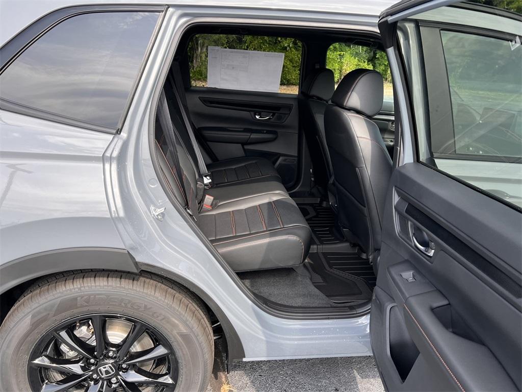 new 2026 Honda CR-V Hybrid car, priced at $38,575