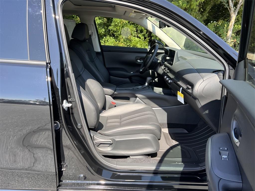 new 2026 Honda HR-V car, priced at $29,945