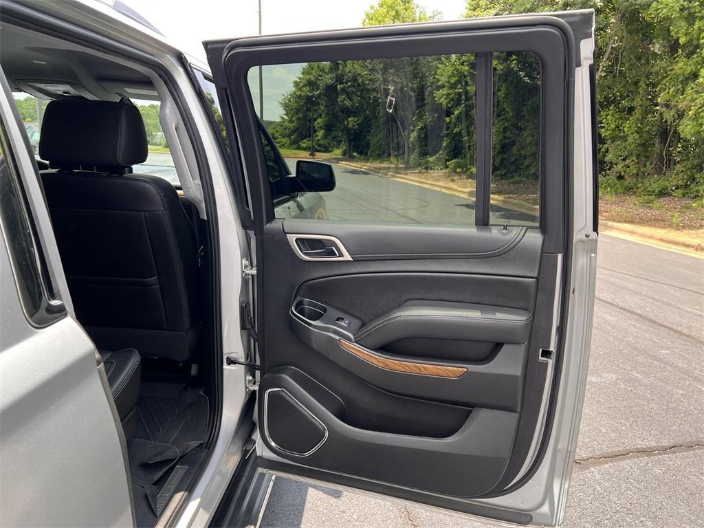used 2020 GMC Yukon XL car, priced at $36,750