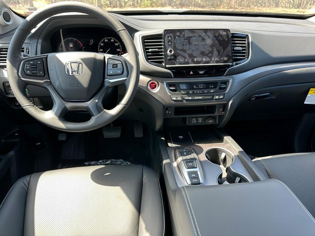 new 2025 Honda Ridgeline car, priced at $44,885