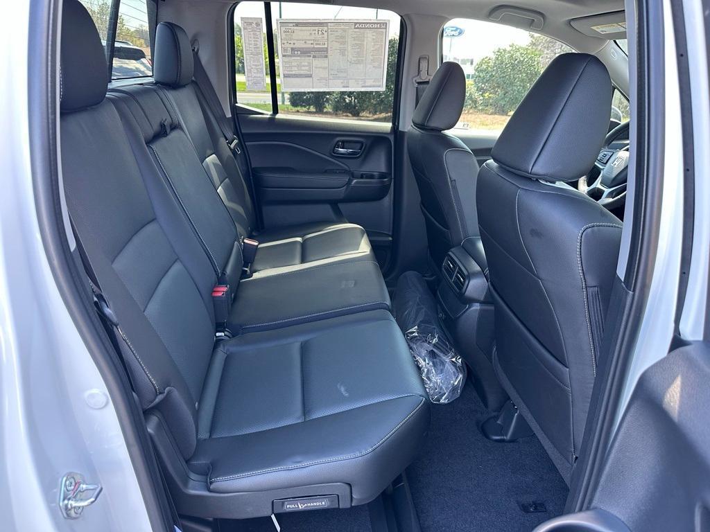 new 2025 Honda Ridgeline car, priced at $44,885