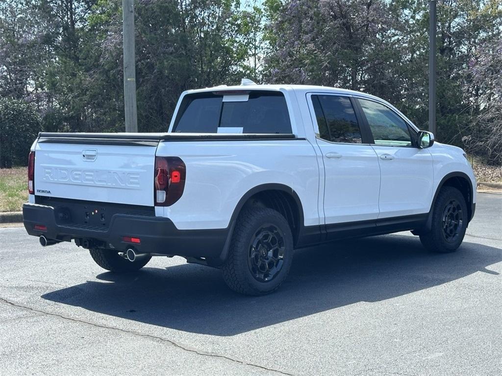 new 2025 Honda Ridgeline car, priced at $43,885