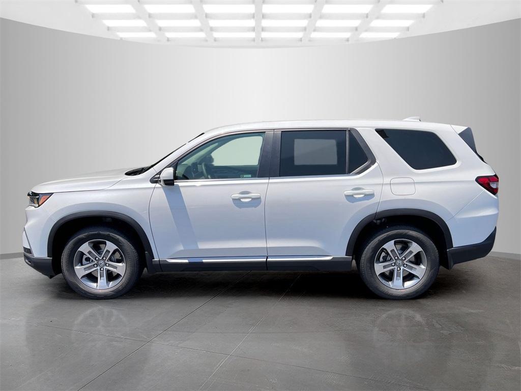 new 2025 Honda Pilot car, priced at $41,405