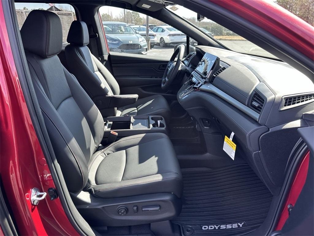 new 2025 Honda Odyssey car, priced at $41,420