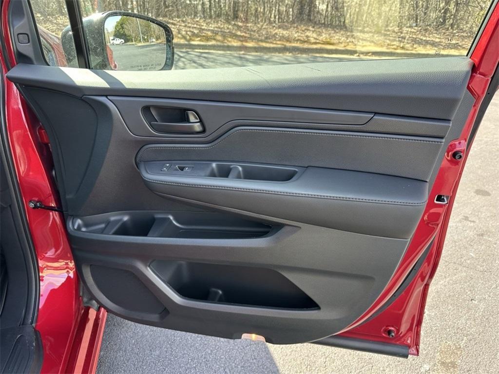 new 2025 Honda Odyssey car, priced at $41,420
