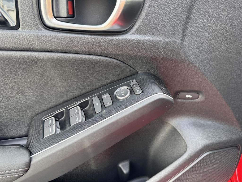 new 2025 Honda Civic Hybrid car, priced at $30,600