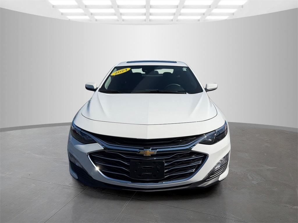 used 2024 Chevrolet Malibu car, priced at $19,250