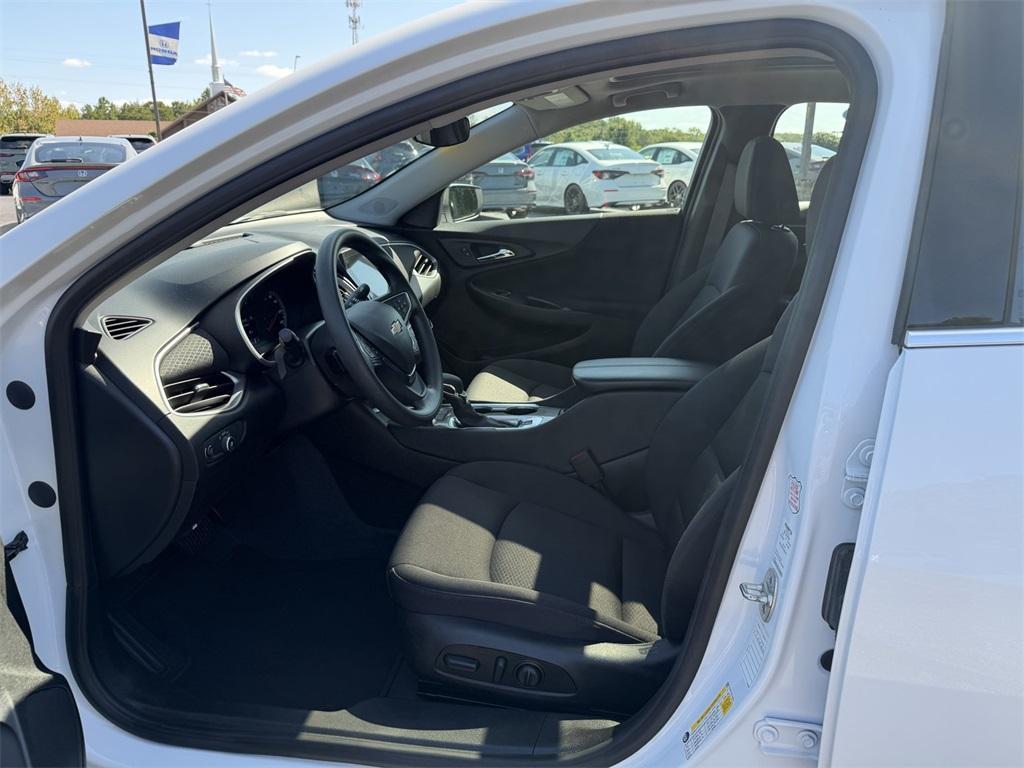 used 2024 Chevrolet Malibu car, priced at $19,250