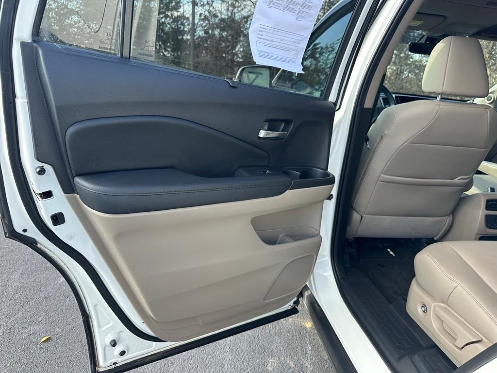 used 2019 Honda Pilot car, priced at $19,000