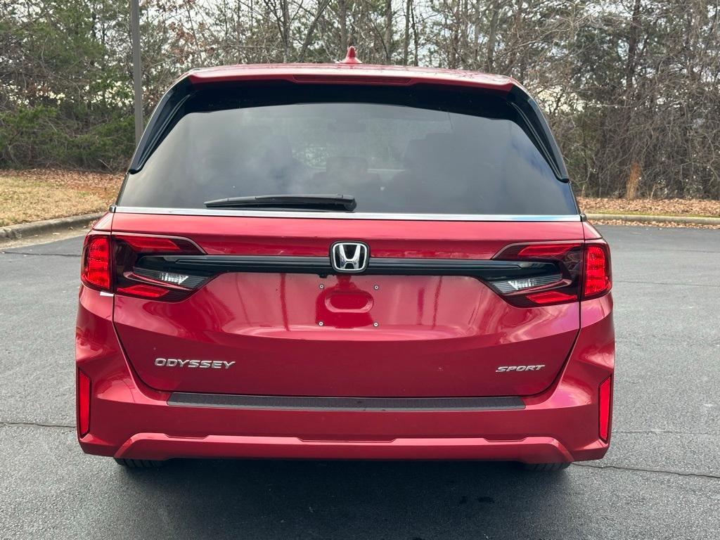 new 2025 Honda Odyssey car, priced at $40,920