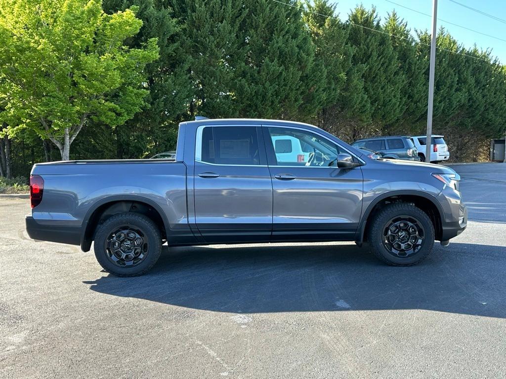 new 2025 Honda Ridgeline car, priced at $41,330