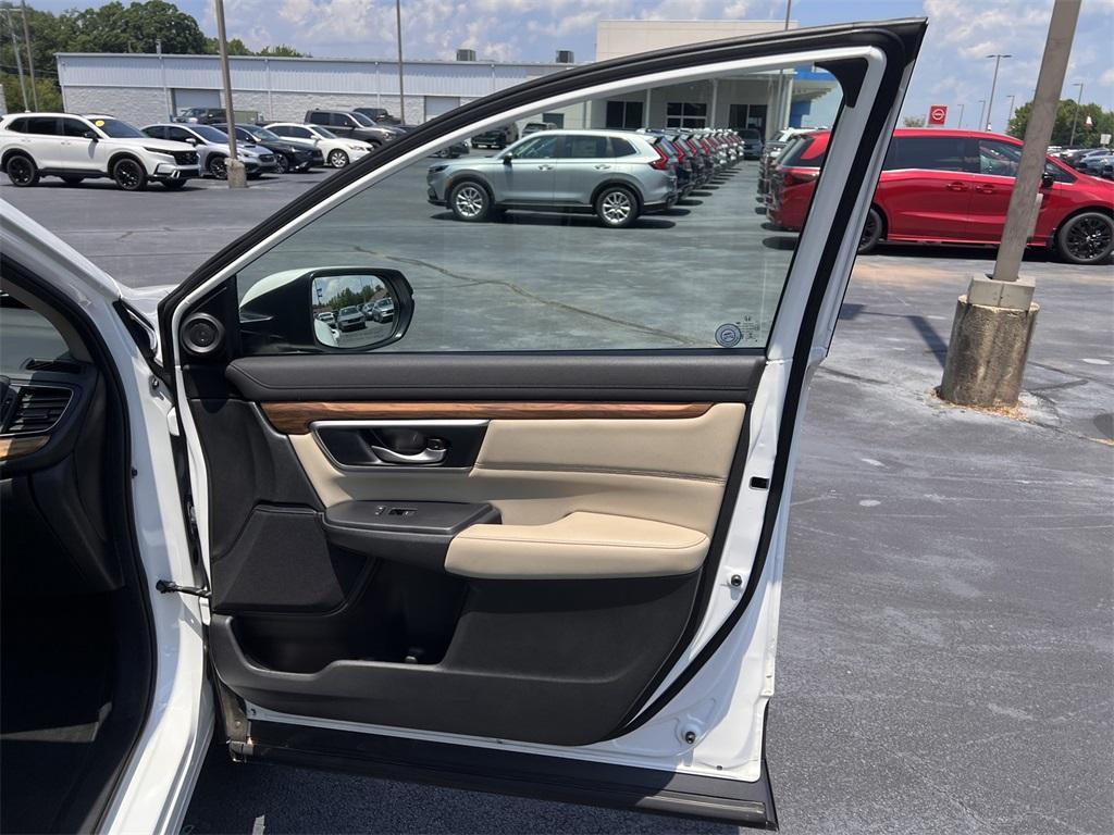 used 2021 Honda CR-V Hybrid car, priced at $29,500
