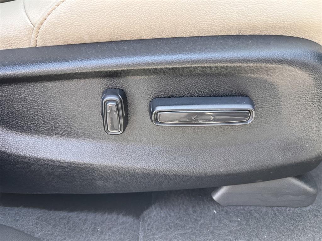used 2021 Honda CR-V Hybrid car, priced at $29,500
