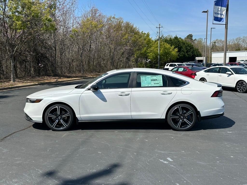 new 2025 Honda Accord Hybrid car, priced at $32,760