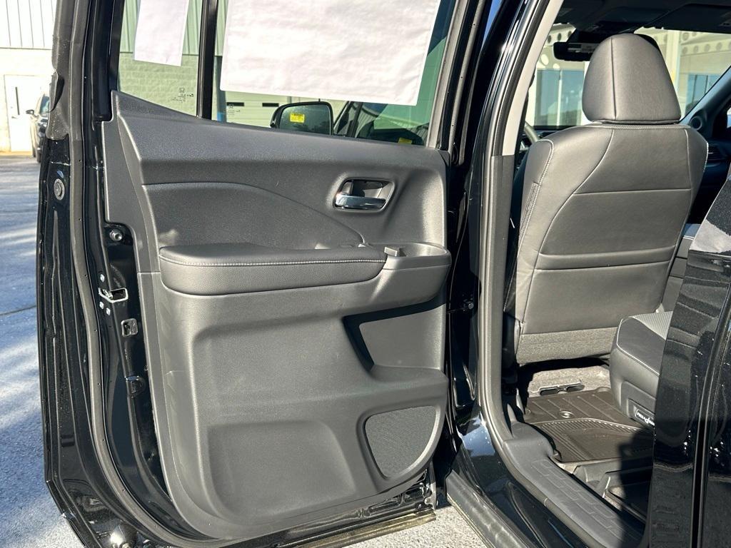 new 2025 Honda Ridgeline car, priced at $39,680
