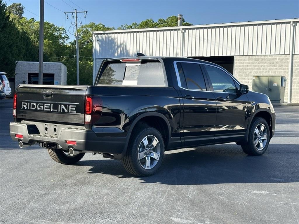 new 2025 Honda Ridgeline car, priced at $39,680