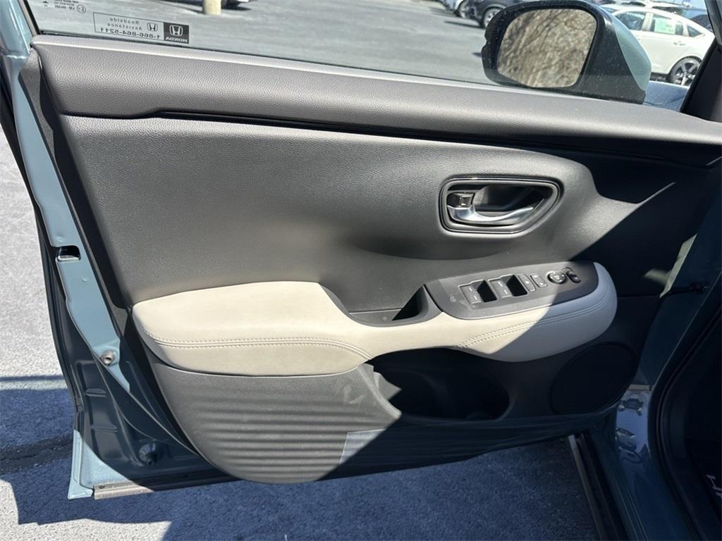 new 2025 Honda HR-V car, priced at $25,250