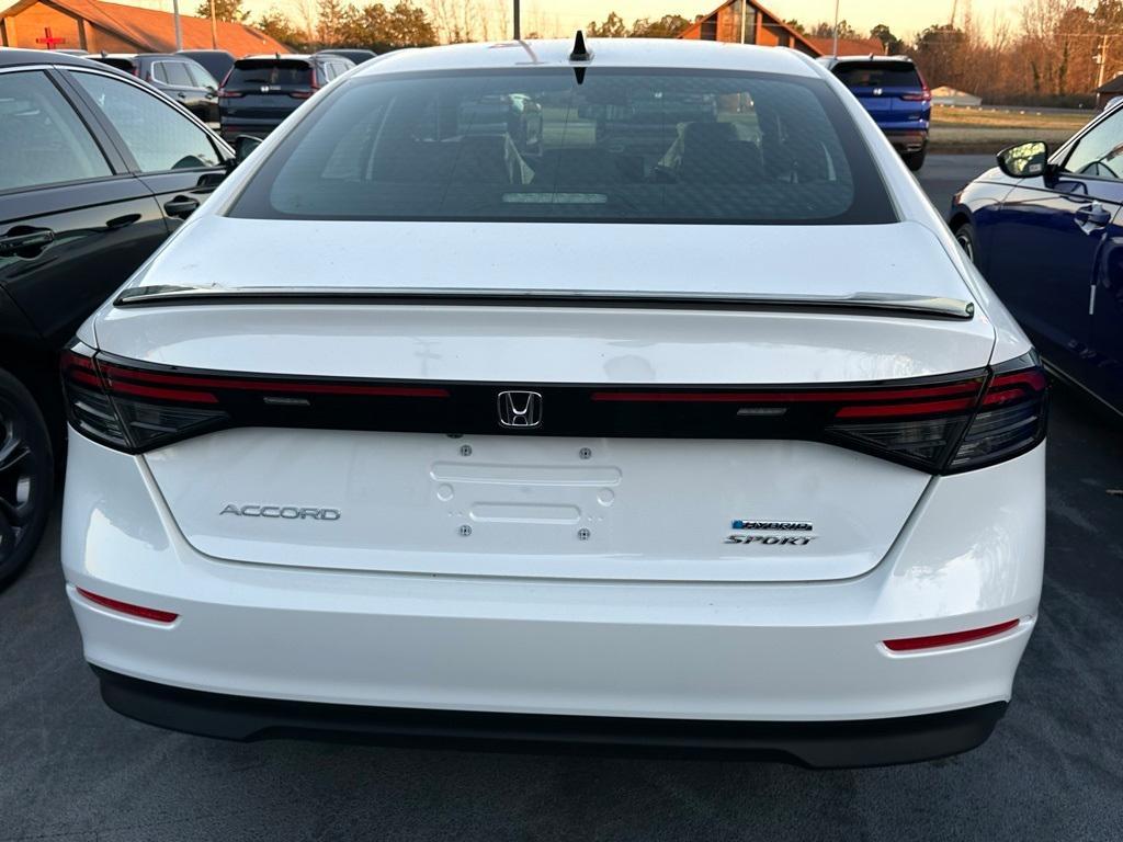 new 2025 Honda Accord Hybrid car, priced at $32,760