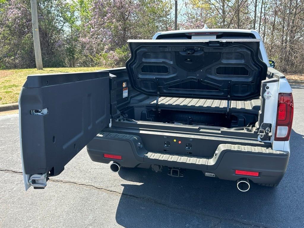 new 2025 Honda Ridgeline car, priced at $44,485