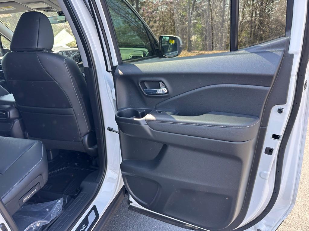 new 2025 Honda Ridgeline car, priced at $44,485