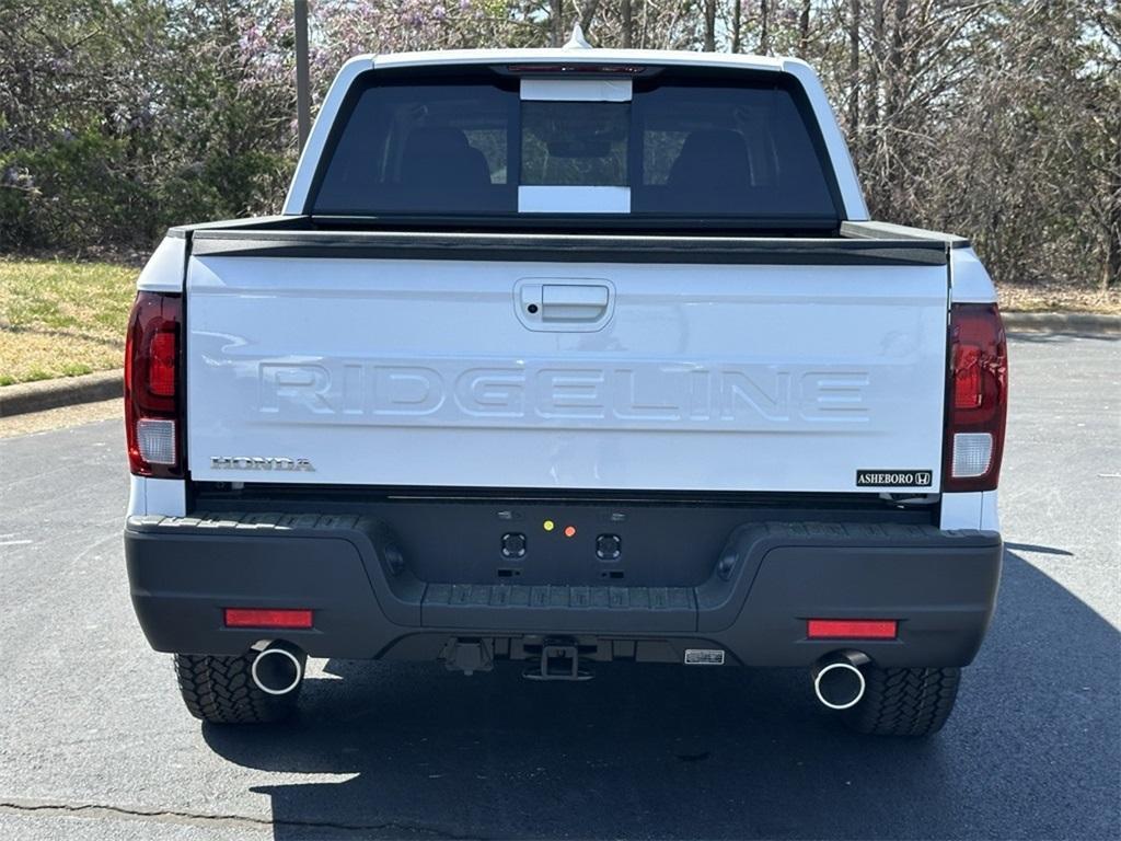 new 2025 Honda Ridgeline car, priced at $43,485