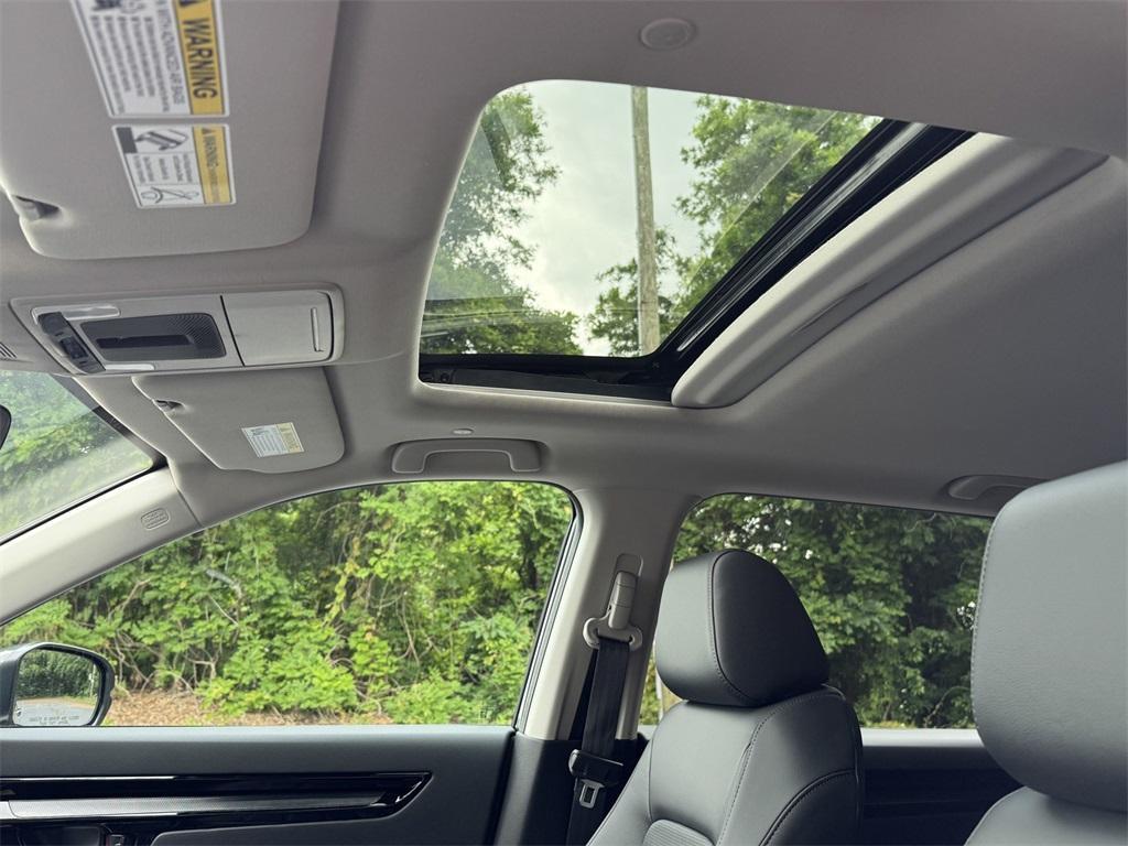 new 2025 Honda CR-V car, priced at $33,895