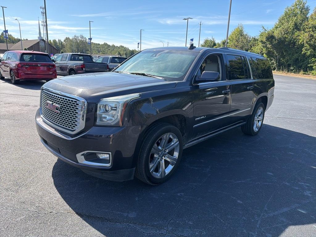 used 2016 GMC Yukon XL car, priced at $15,000