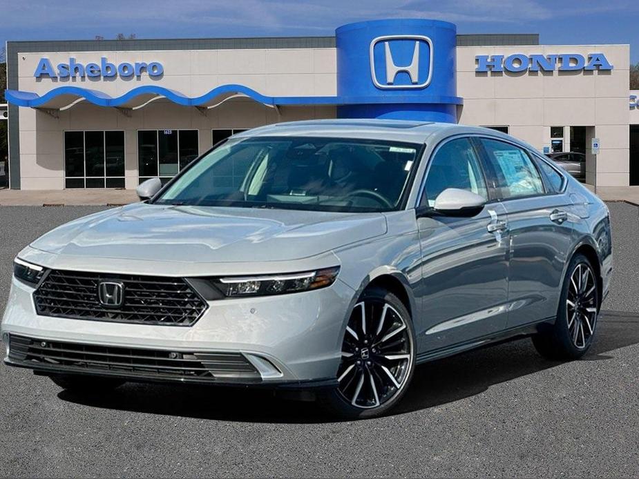 new 2024 Honda Accord Hybrid car, priced at $37,190