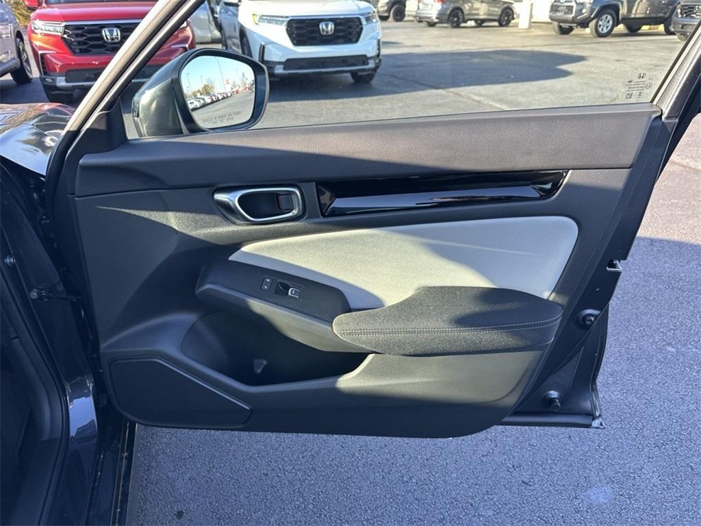 new 2025 Honda Civic Hybrid car, priced at $27,845
