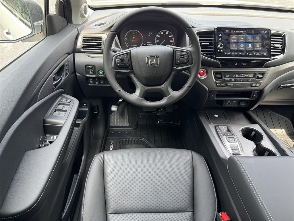 new 2025 Honda Ridgeline car, priced at $41,785