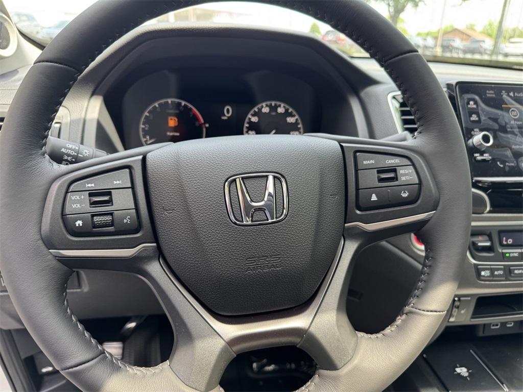 new 2025 Honda Ridgeline car, priced at $41,785