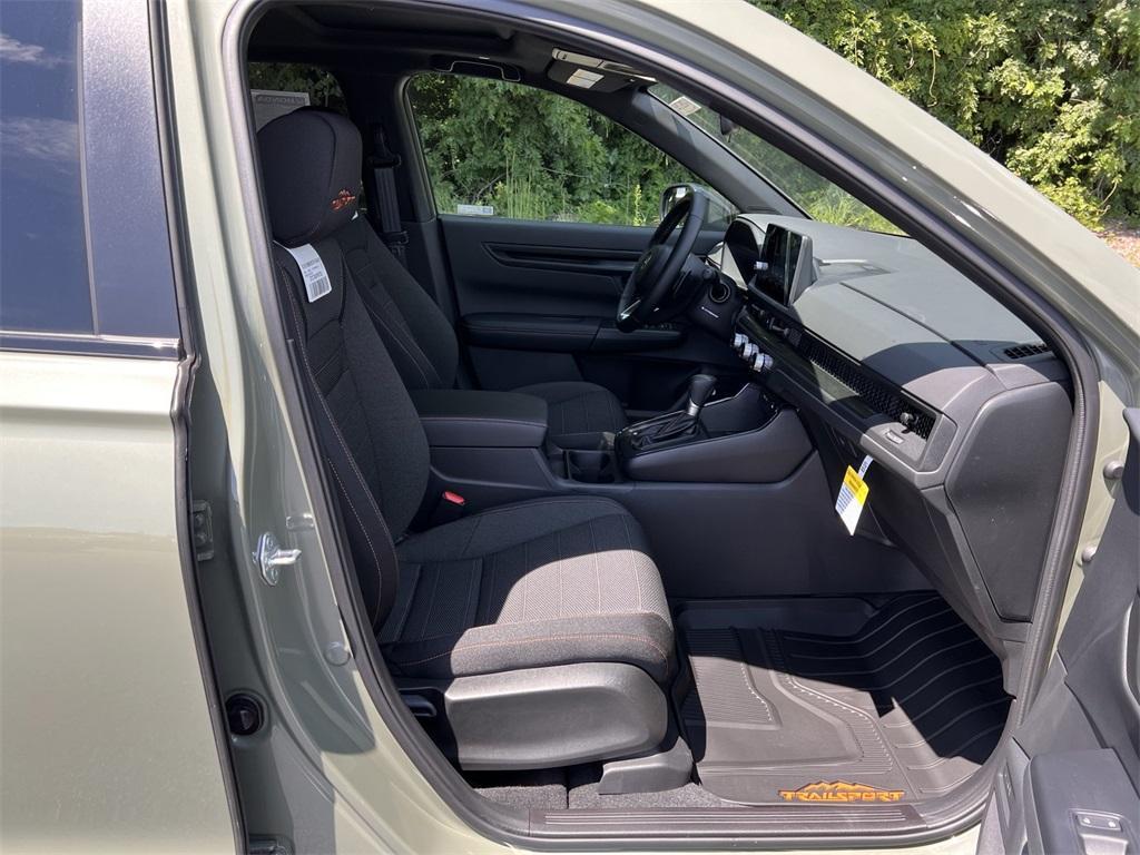 new 2026 Honda CR-V Hybrid car, priced at $38,650
